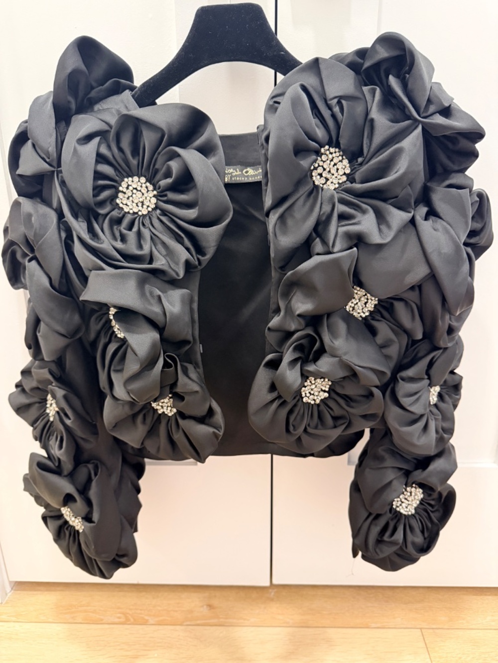 Alice + Olivia Lorna Black Embellished Puff Sleeve Cropped Jacket | Size S - Picture 4 of 11